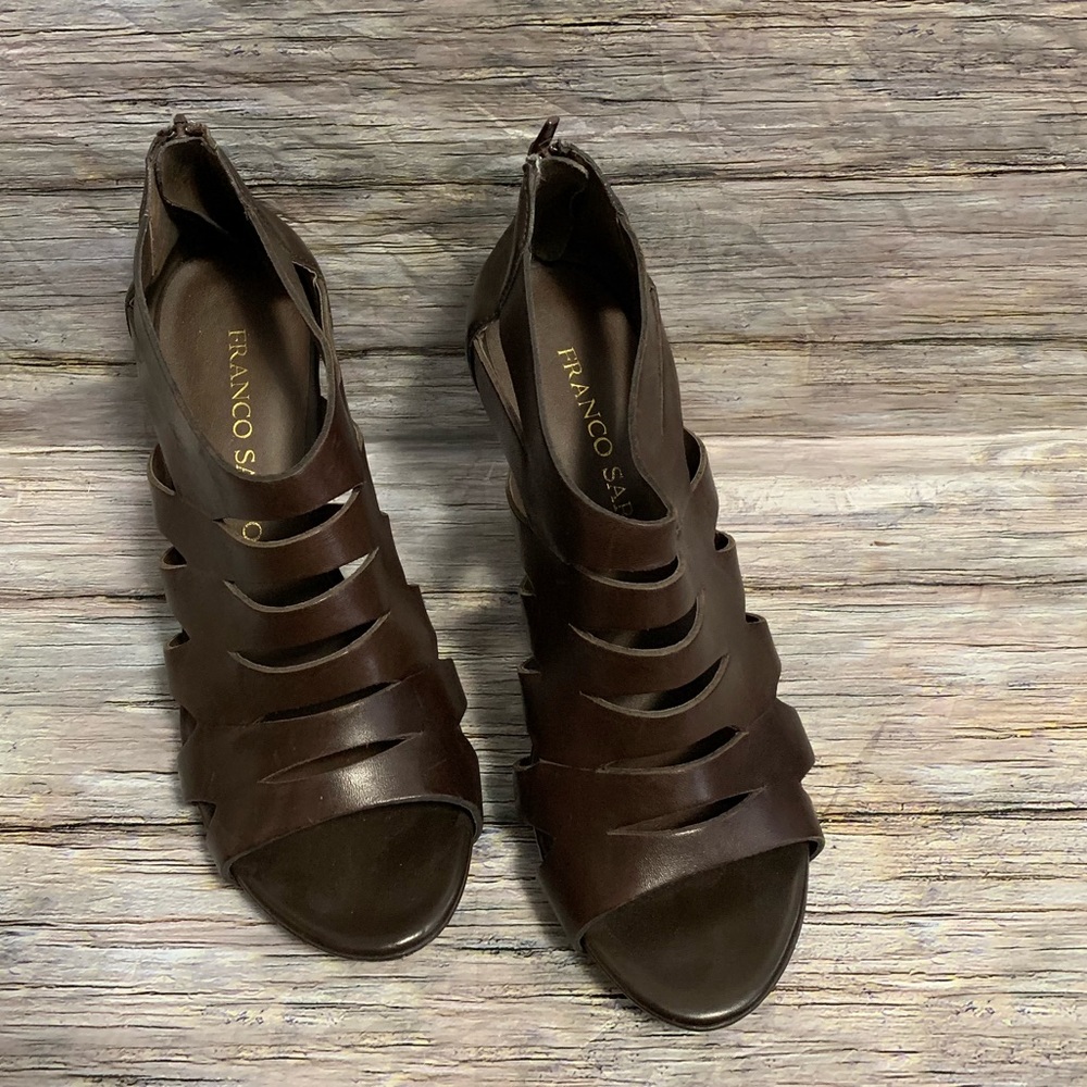 Cute heels - Picture 1 of 4